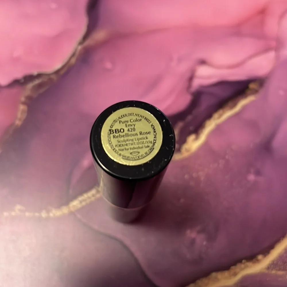 Estée Lauder Lipstick Rebellious Rose